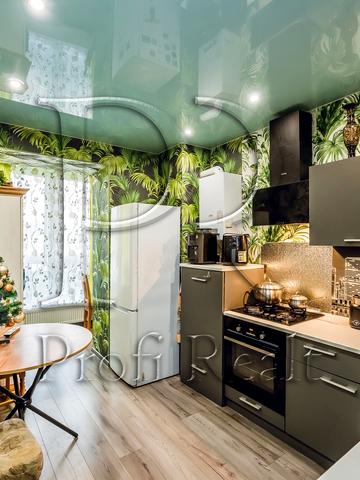 Героїв Небесної Сотні просп., 26/8