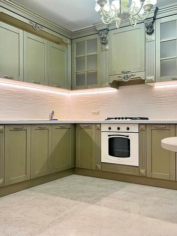 Володимира Козака вул., 14