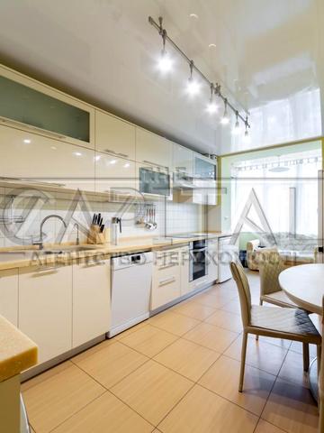 Юлії Здановської вул. (Ломоносова), 52/3