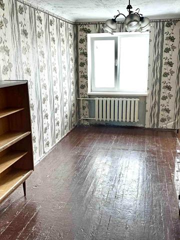 Зіньківська вул., 8