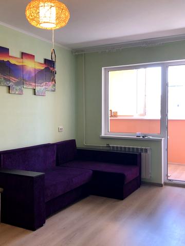 Академіка Заболотного вул., 18