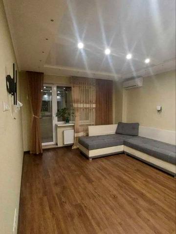 Тракторобудівників просп., 94-Б