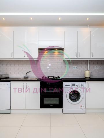 Юліана Пелеша вул., 5, к3