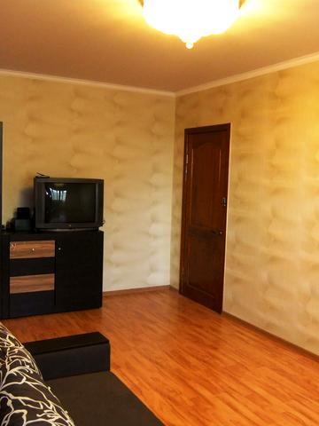 Чарівна вул. (Косигіна), 16