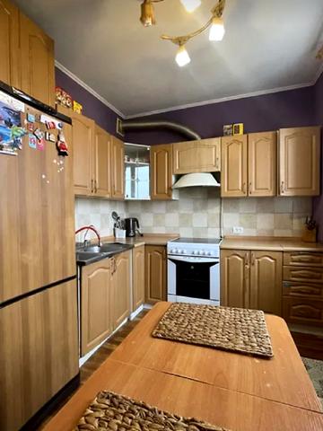 Северина Потоцького вул. (Сімнадцятого партзїзду), 34б