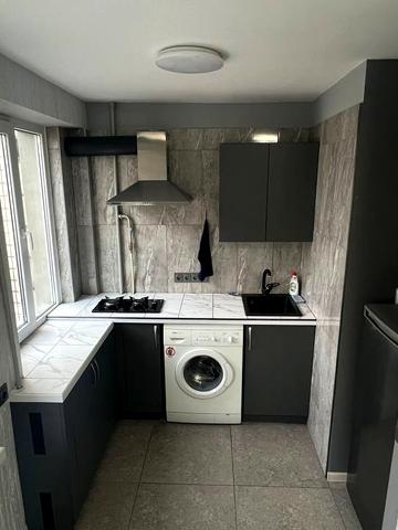 Рибальська вул., 3