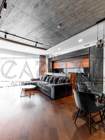 Буслівська вул., 12