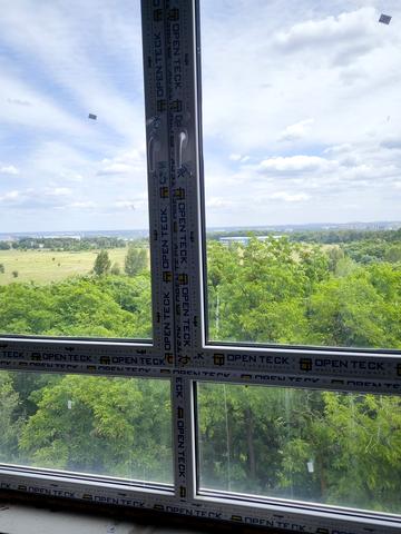 Князя Володимира Великого вул., 14