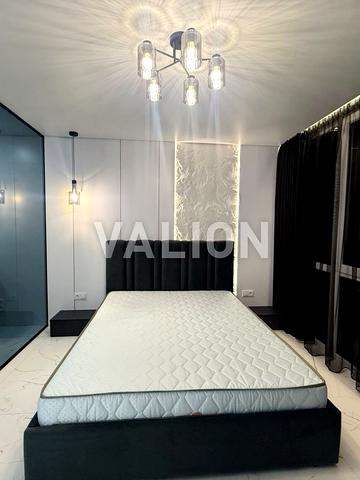 Олега Мудрака вул. (Генерала Наумова), 1-Б