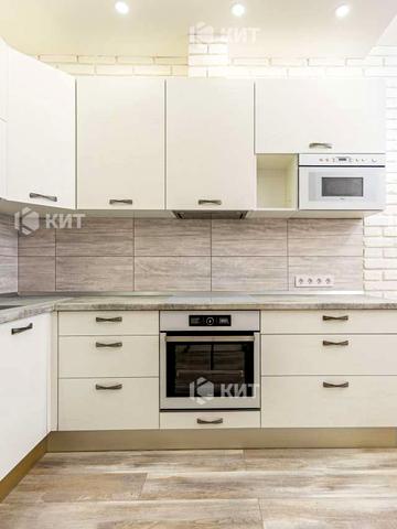 Отакара Яроша пров., 22