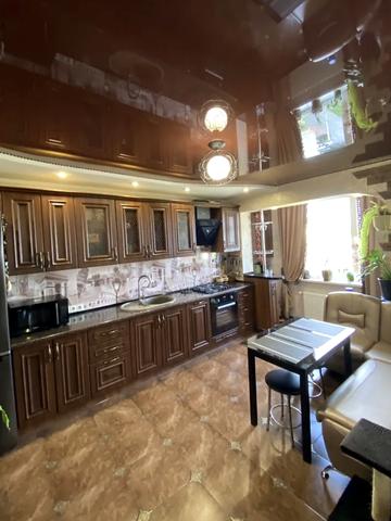 Садова вул., 22