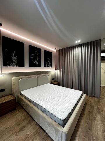 Рівненська вул., 25-Є