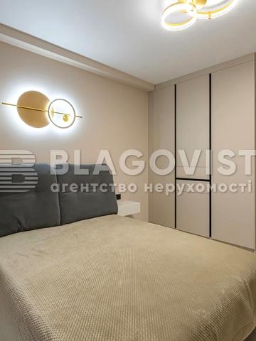 Михайла Максимовича вул. (Онуфрія Трутенка), 28-К