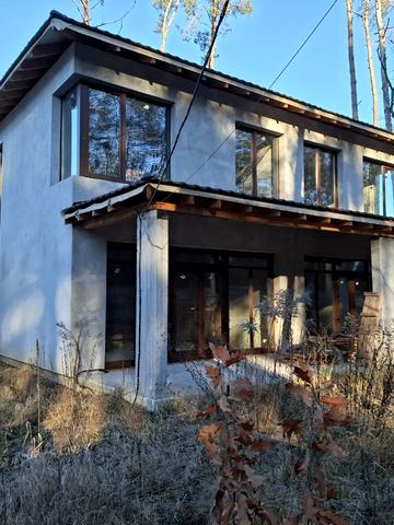 Михайла Чалого вул., 47а