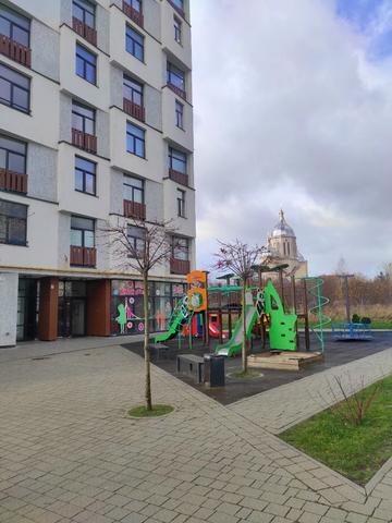 Професора Івана Ковалика вул., 1