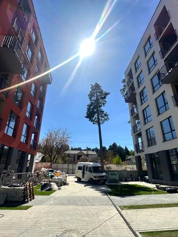 Широка вул., 22-В