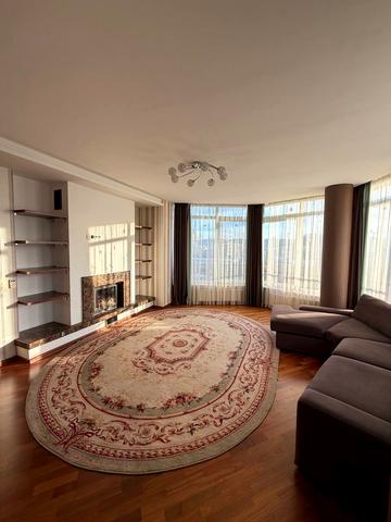 Авраама Лінкольна вул. (Димитрова), 10