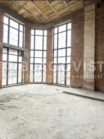 Каштанова вул., 7