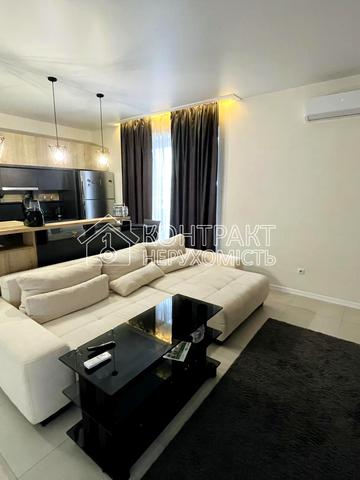 Доброчинців вул. (Дербентська), 103