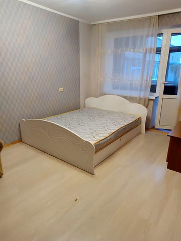 Саксаганського вул., 15