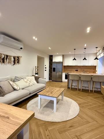 Антоновича вул. (Горького), 158