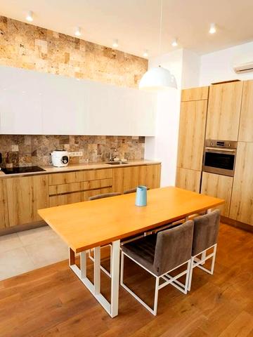 Антоновича вул. (Горького), 19/21