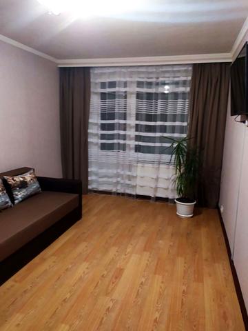 Гвардійців-Широнінців вул., 18