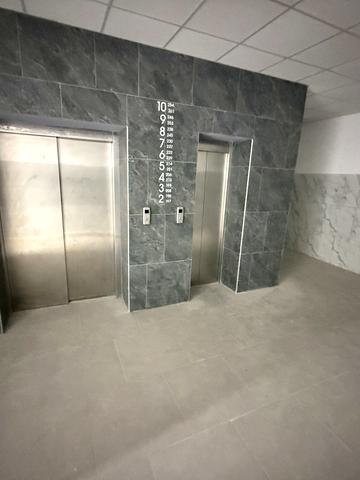 Героїв України вул., 6А