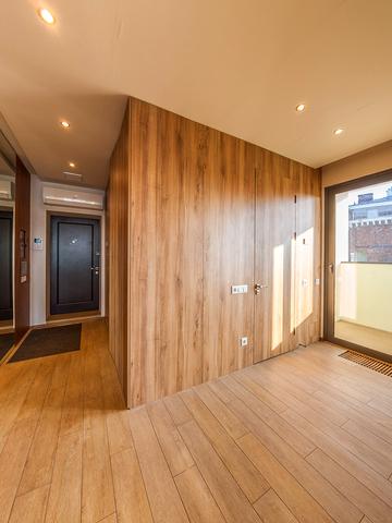 Круглоуніверситетська вул., 2/1