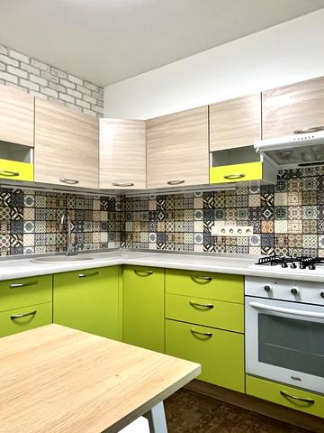 Оболонський просп., 10