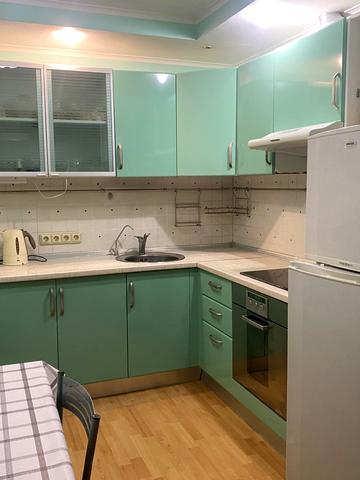 Європейського Союзу просп. (Правди), 72