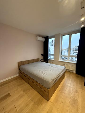 Салютна вул., 2к9