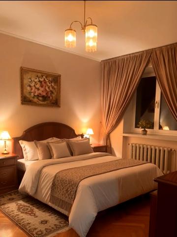 Бульварно-Кудрявська вул. (Воровського), 7-Б