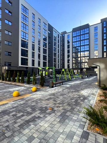 Лісна вул., 1