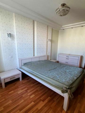 Срібнокільська вул., 1