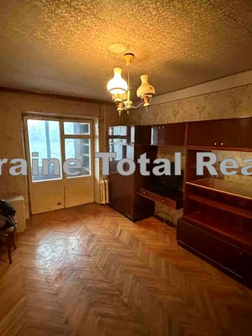 Андрія Малишка вул., 17