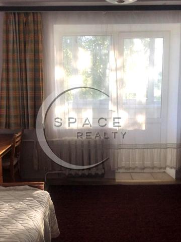 Івана Дяченка вул., 10