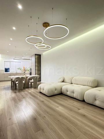 Перемоги вул., 21