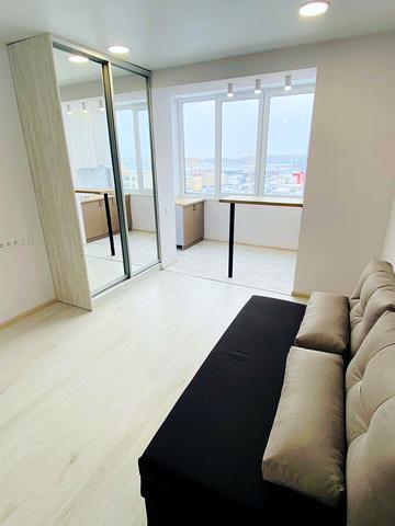 Академіка Шалімова вул., 67