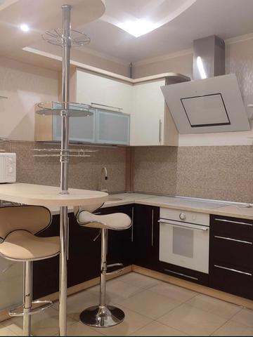 Ярослава Мудрого вул. (Петровського), 30а