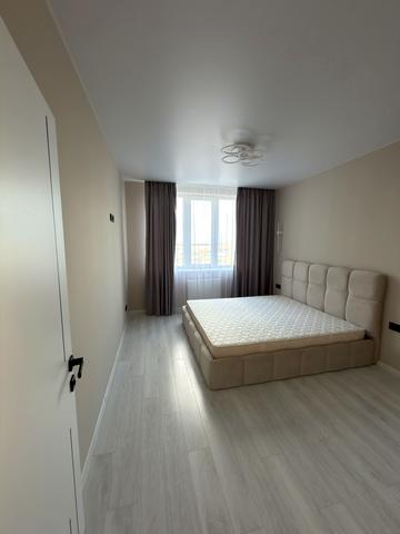 Варненська вул., 29