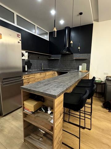 Науки просп. (Леніна), 47/1