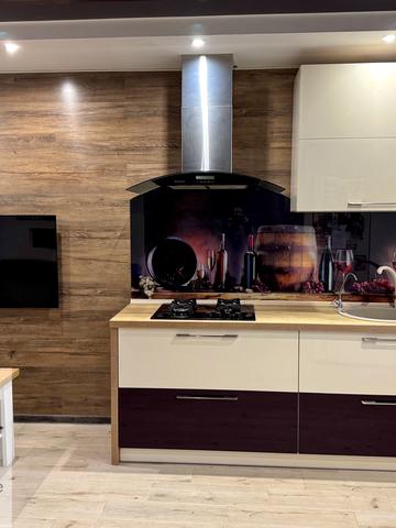 Красносільського вул., 71-Б