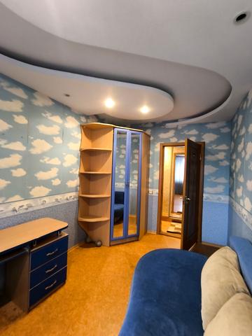 Князя Володимира Великого просп., 151/5