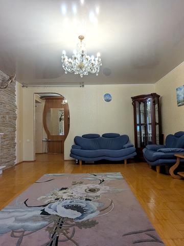 Незалежності вул., 23