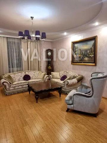 Вишгородська вул., 45/2