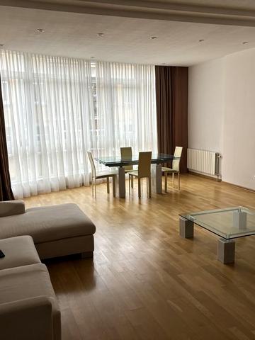 Бульварно-Кудрявська вул. (Воровського), 36