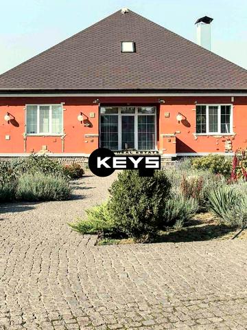 Довга вулиця, 56