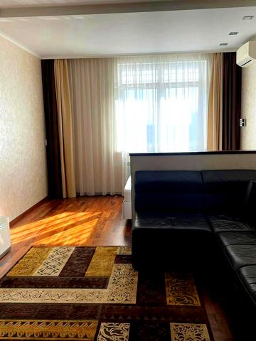 Преображенська вул. (Івана Клименка), 8-Б