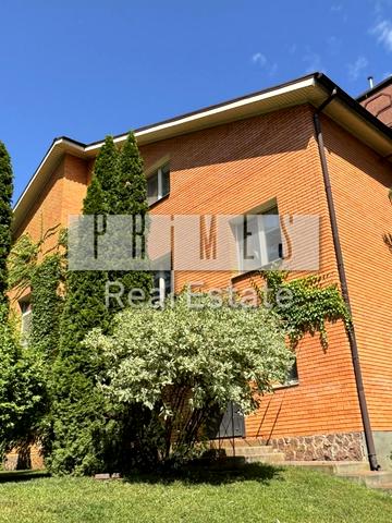 Плютовська вул.